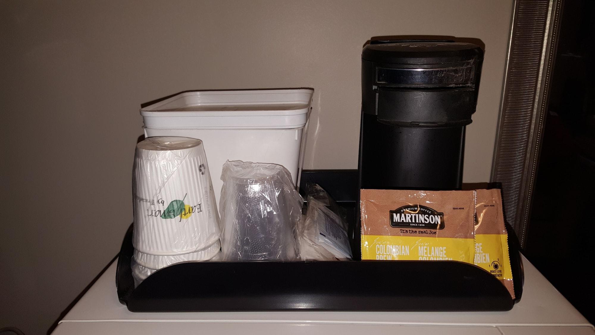Thriftlodge Saskatoon Bagian luar foto