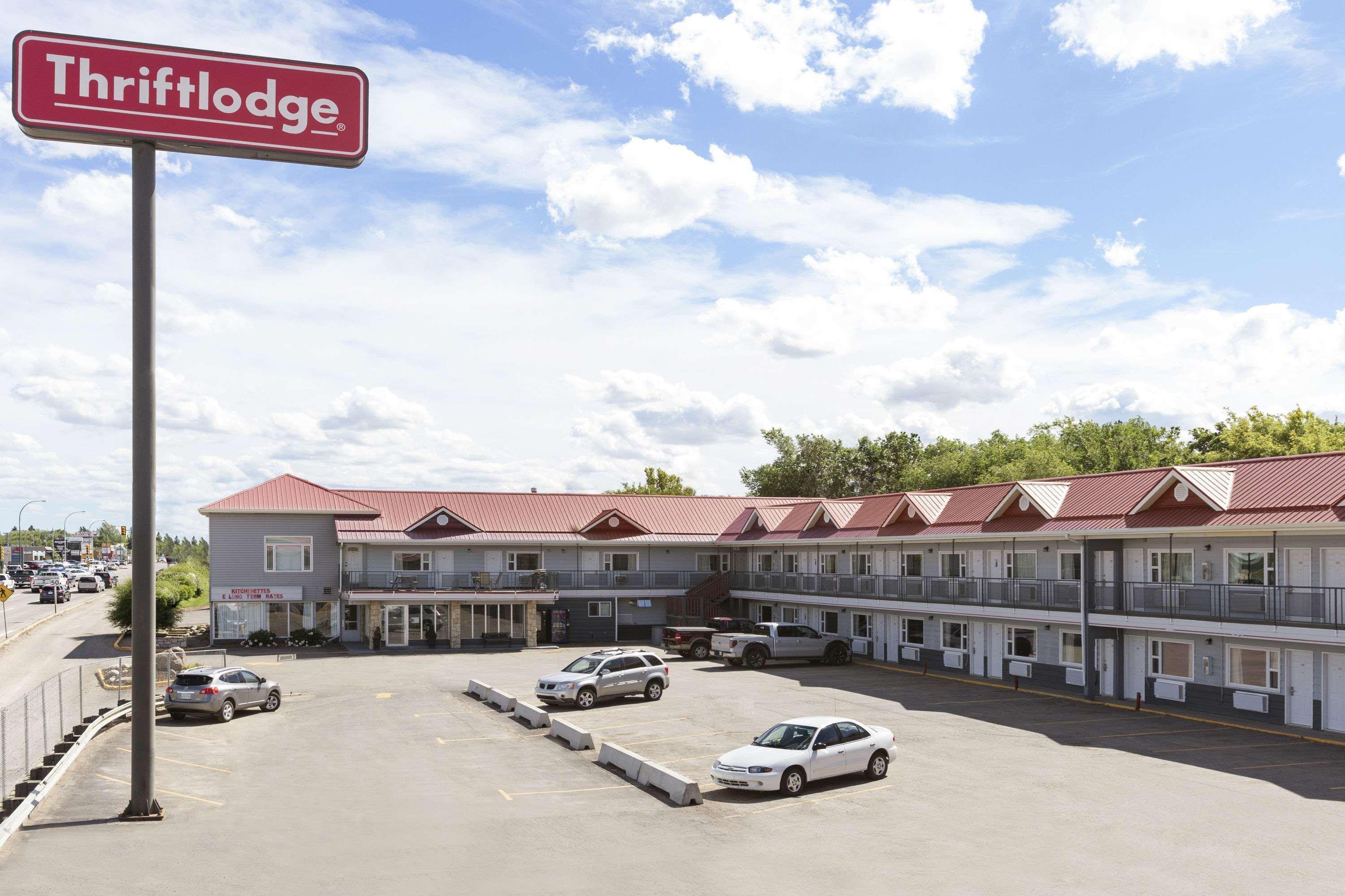 Thriftlodge Saskatoon Bagian luar foto