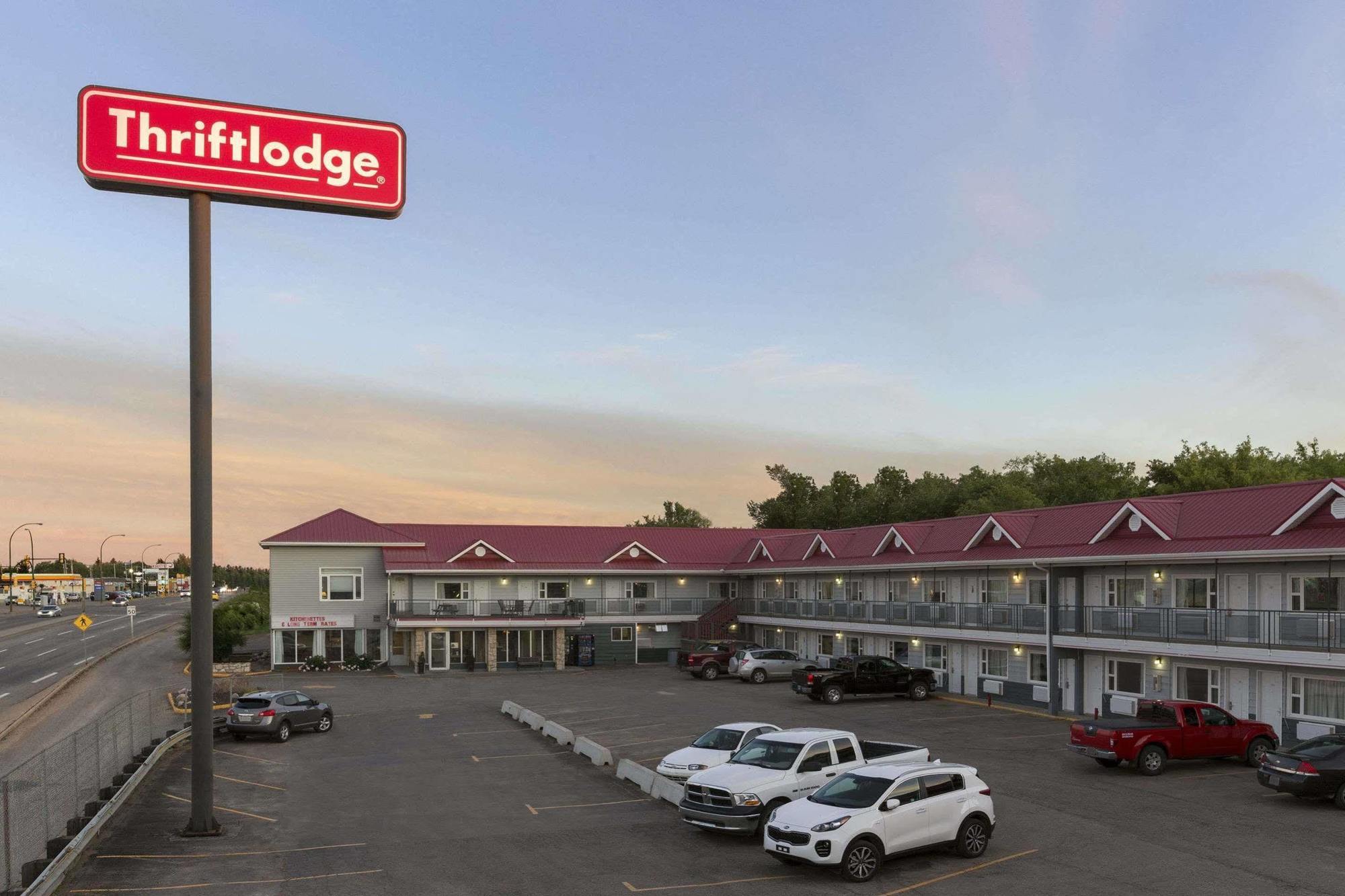 Thriftlodge Saskatoon Bagian luar foto