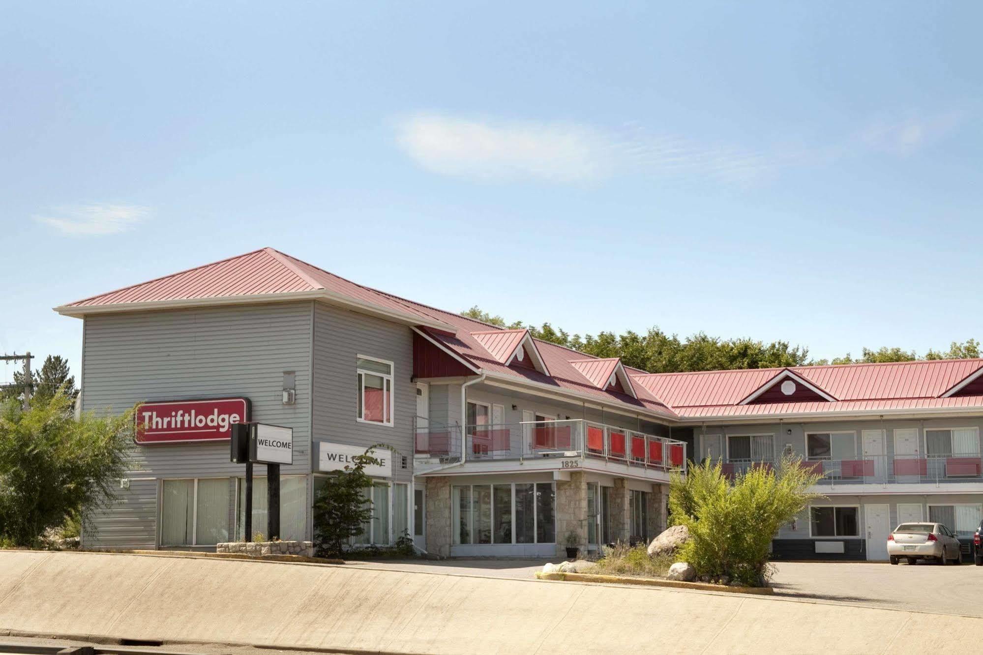 Thriftlodge Saskatoon Bagian luar foto