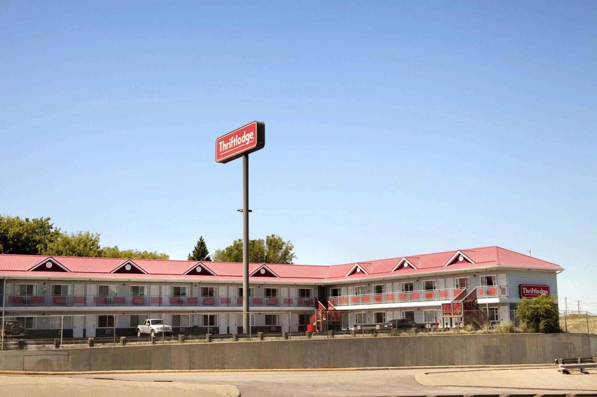 Thriftlodge Saskatoon Bagian luar foto
